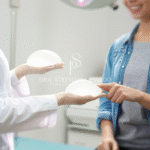 ¿Cuándo cambiar los implantes mamarios?