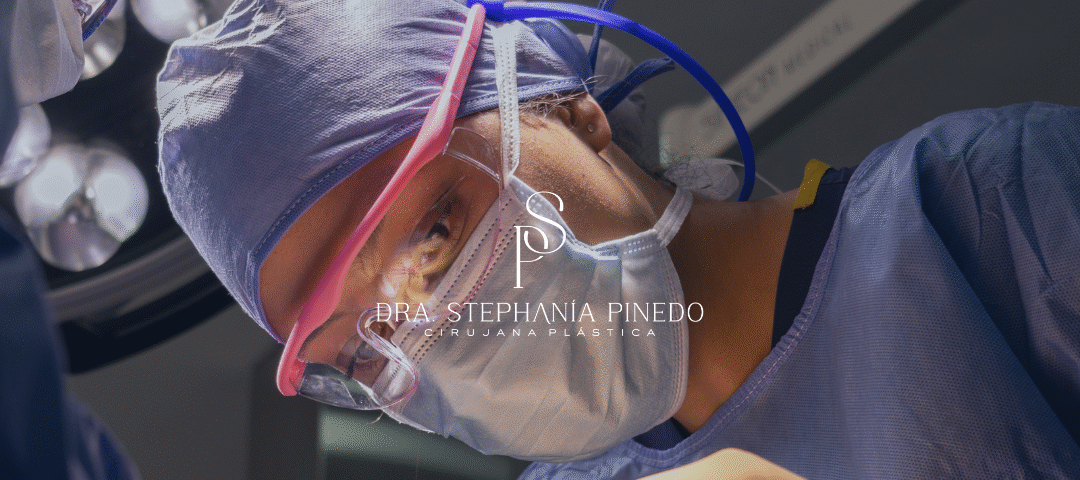 Dra. Stephania Pinedo, experta en Mommy Makeover en Bogotá